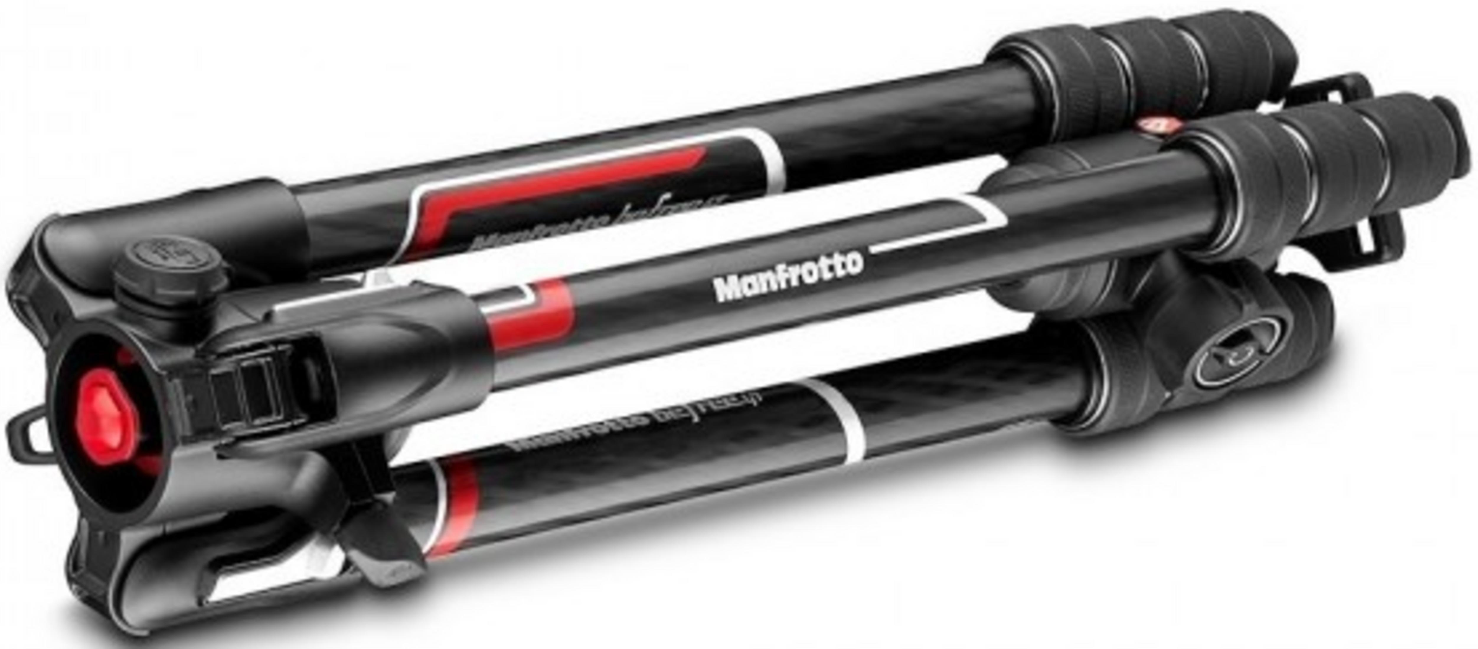 Ein schwarzer Manfrotto Stativfuß mit roten Akzenten, zusammengeklappt.