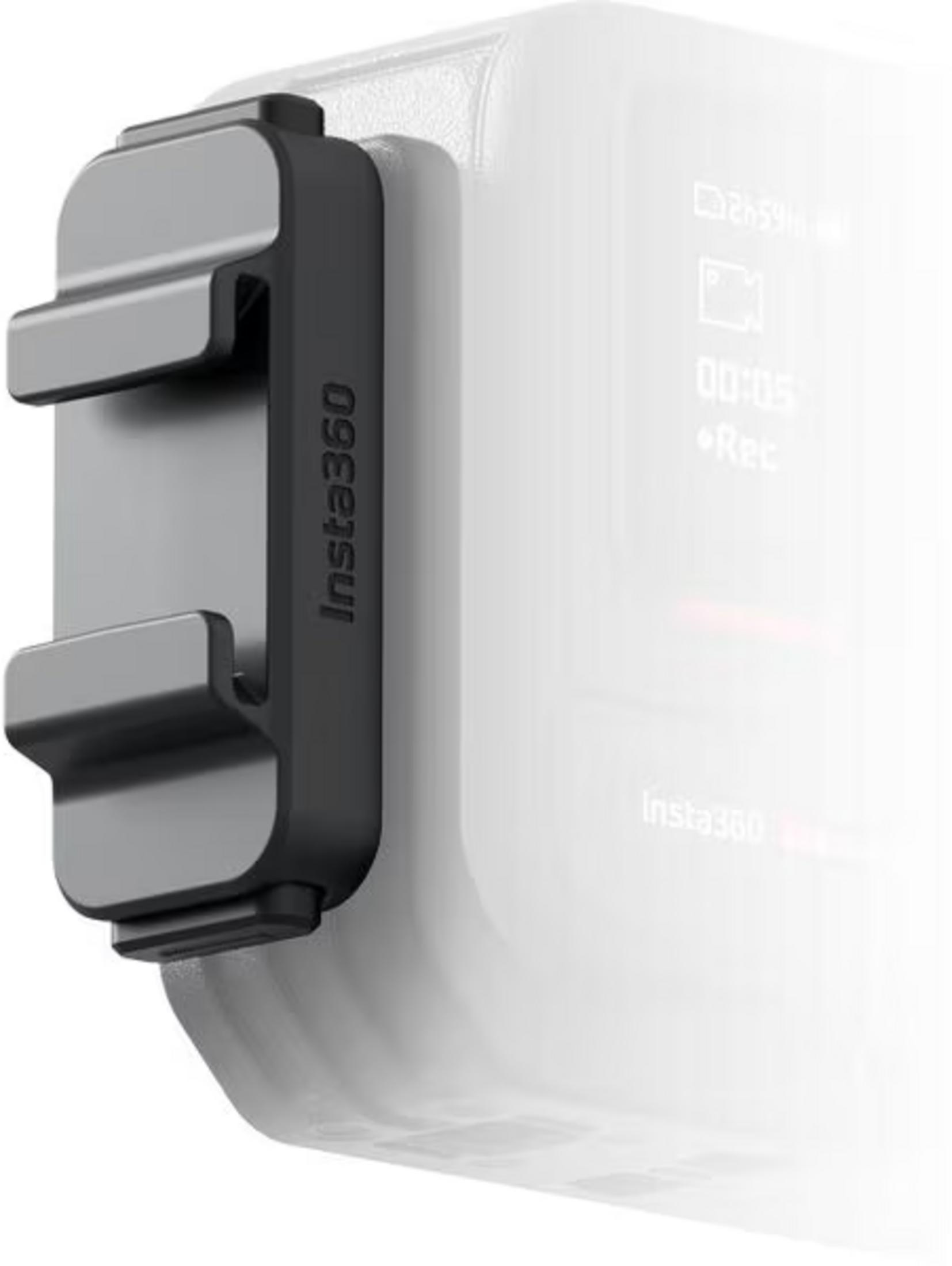 Szary adapter z logo 'Insta360' przymocowany do białej kamery.