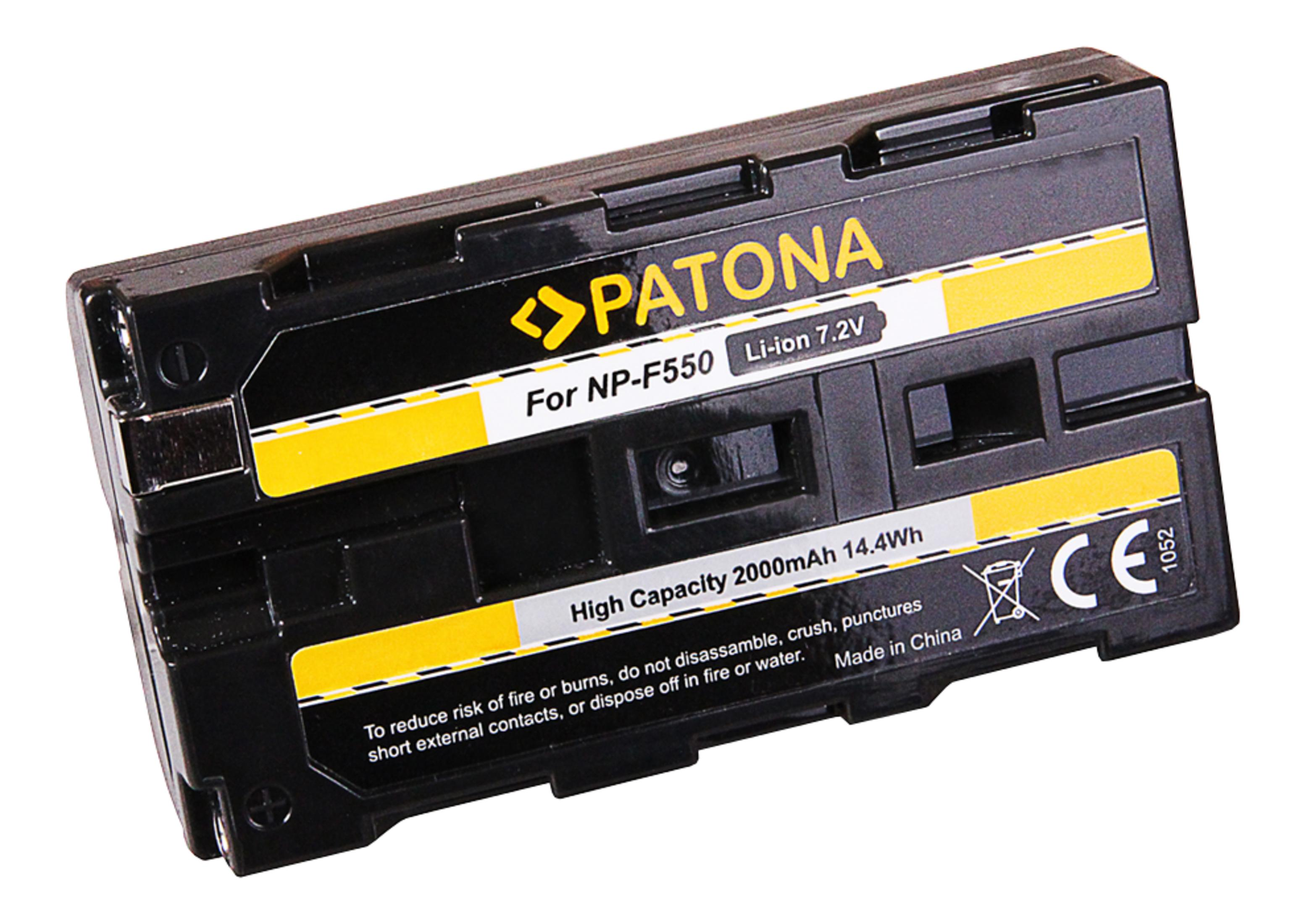 Schwarzer Akku mit gelben und weißen Etiketten, PATONA Li-ion 7.2V.