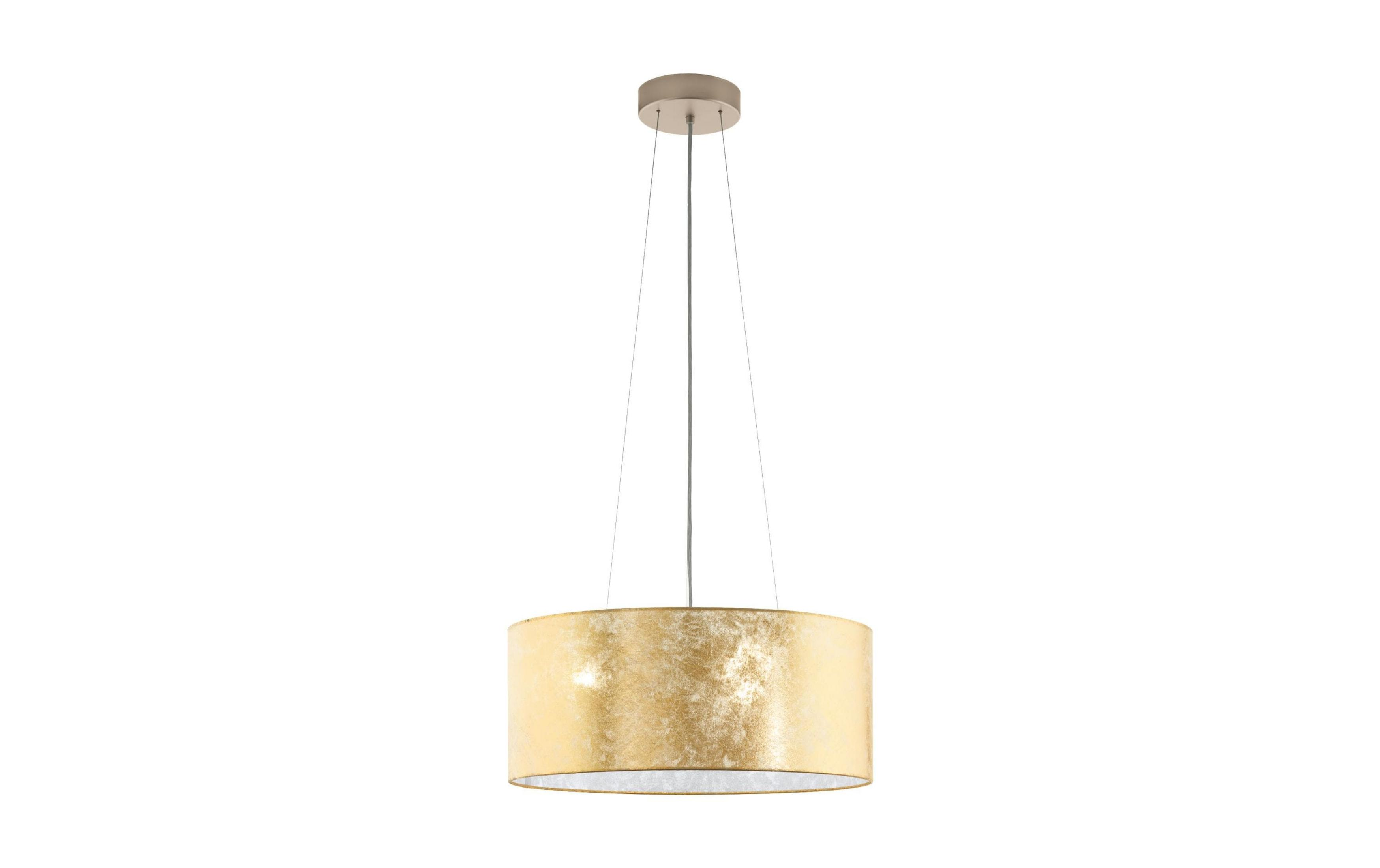 Eine goldene Pendelleuchte mit zylindrischem Lampenschirm.