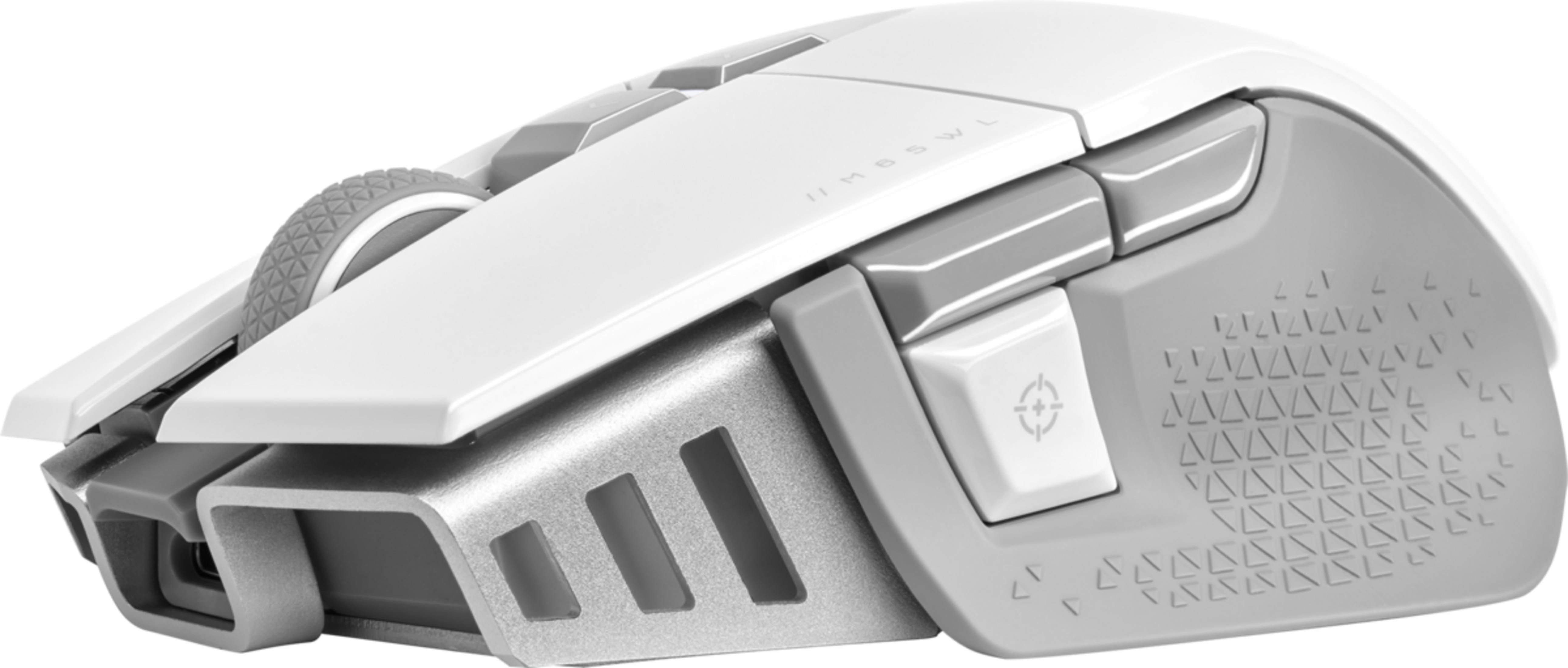 Un ratón gaming blanco y gris con rueda texturizada, botones y un icono de objetivo.