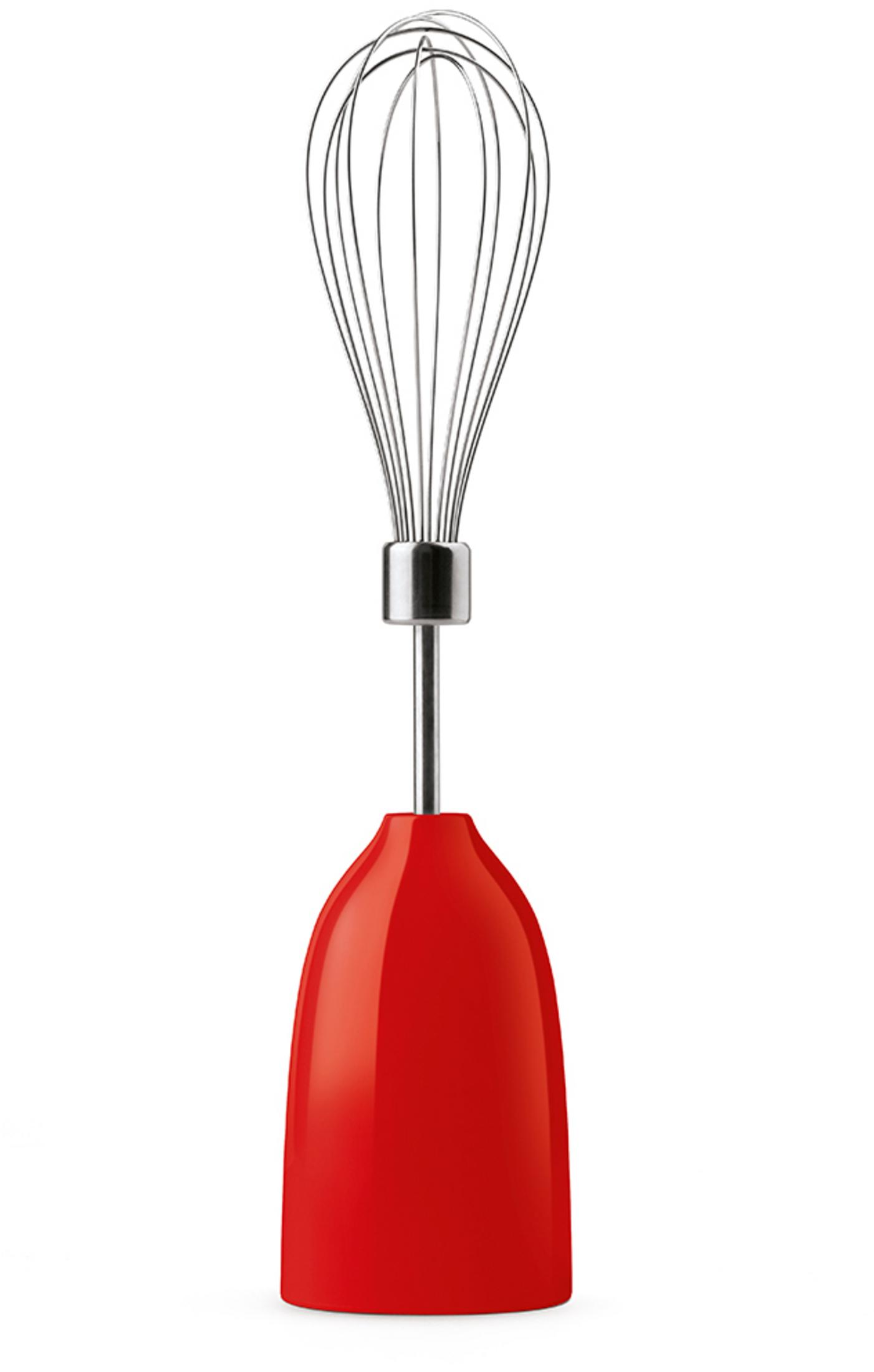 Un frullatore rosso con frusta argentata su sfondo bianco.