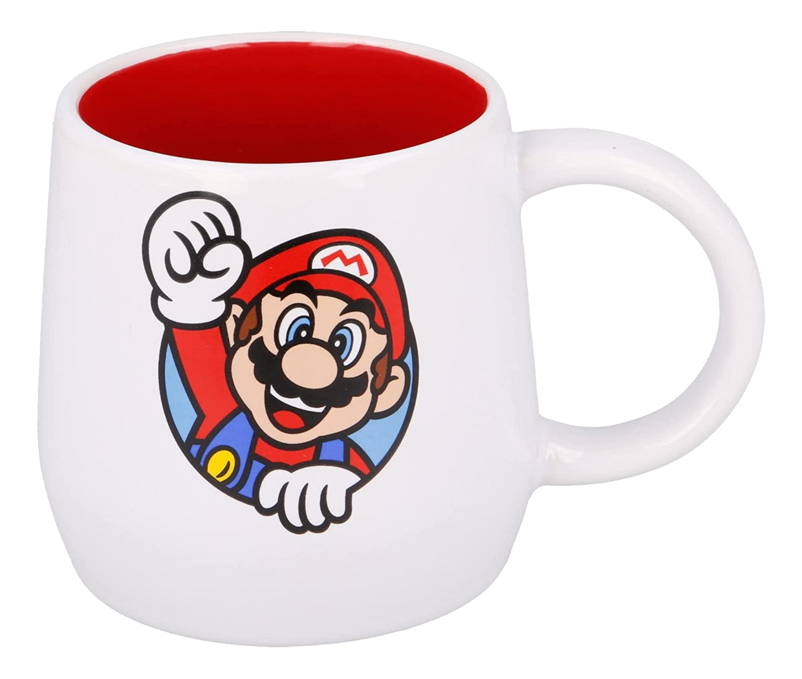 Taza blanca con interior rojo, con un gráfico de Mario.