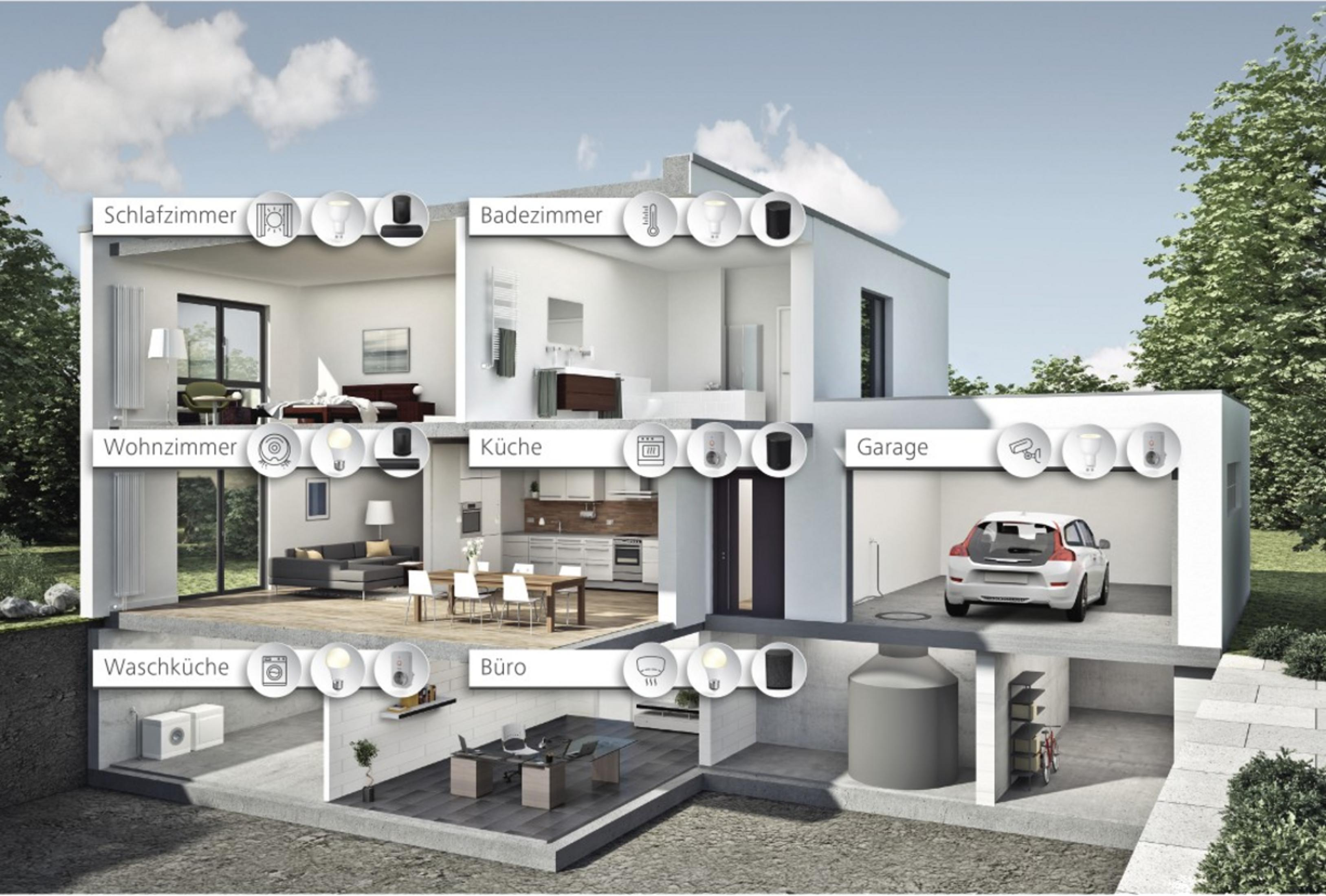 Casa con sala, dormitorio, baño, cocina, oficina, lavadero, garaje.