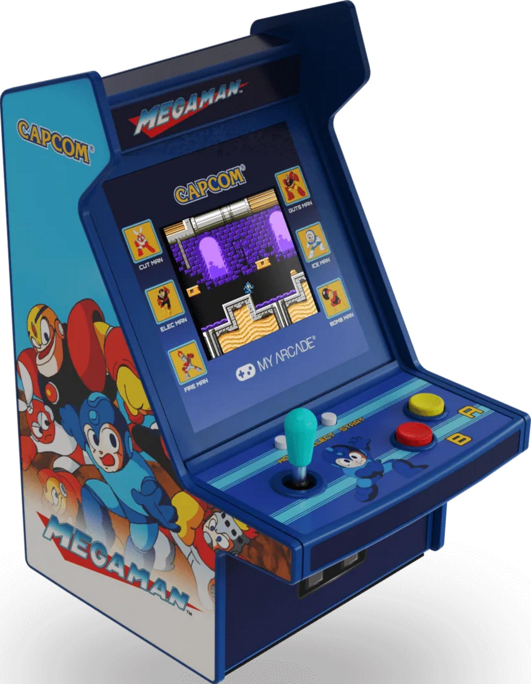Una cabina arcade blu Megaman con logo Capcom e schermo di gioco.