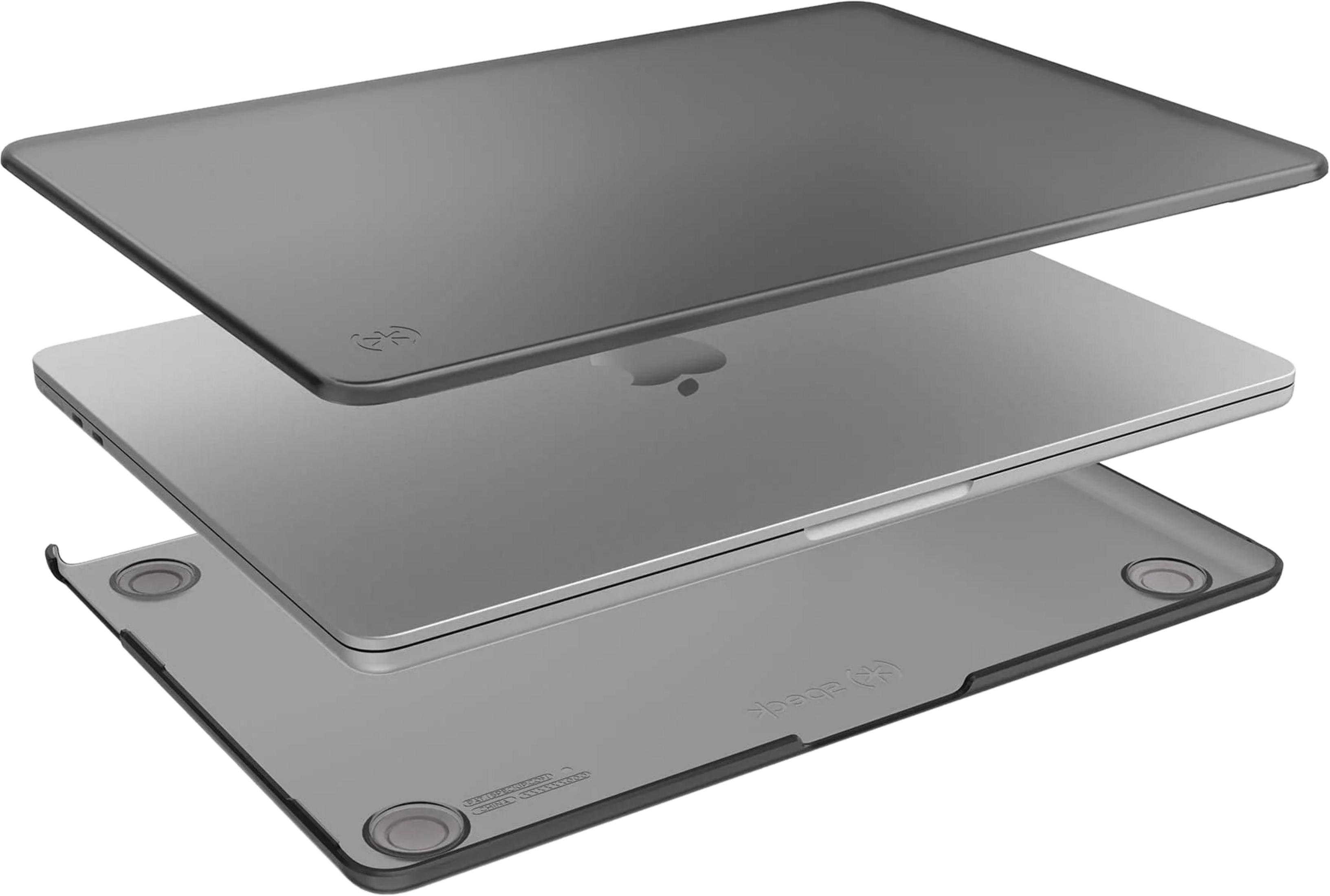 Custodia trasparente fumé per laptop con MacBook argentato.