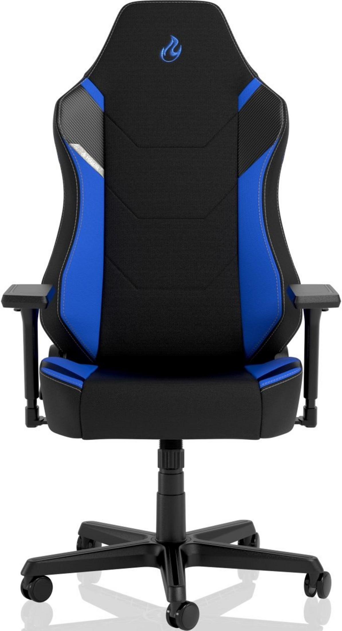 Schwarzer Gaming-Stuhl mit blauen Akzenten und einem Flammenlogo.
