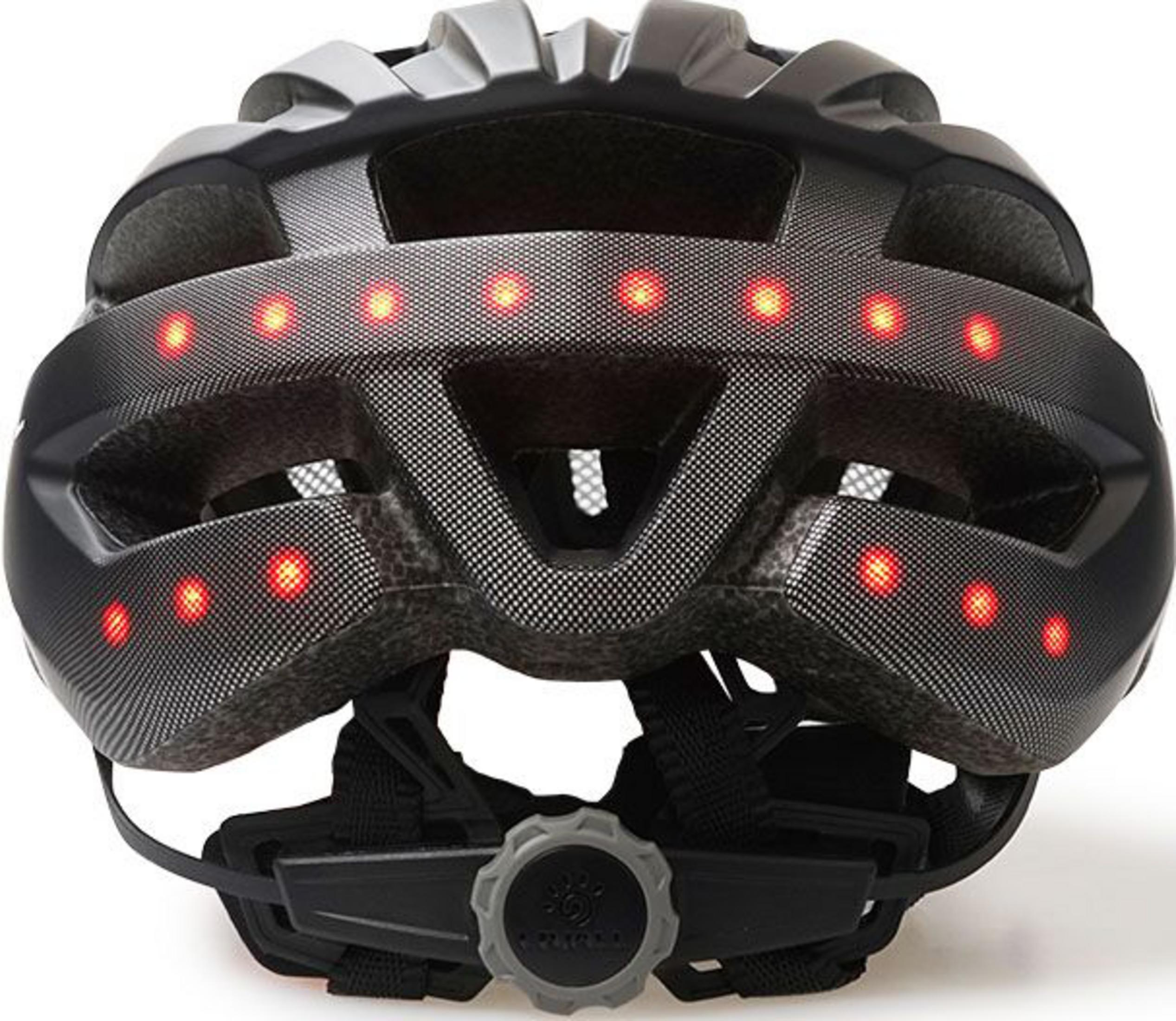 Casco da bicicletta nero con luci posteriori a LED rosse e rotella di regolazione.
