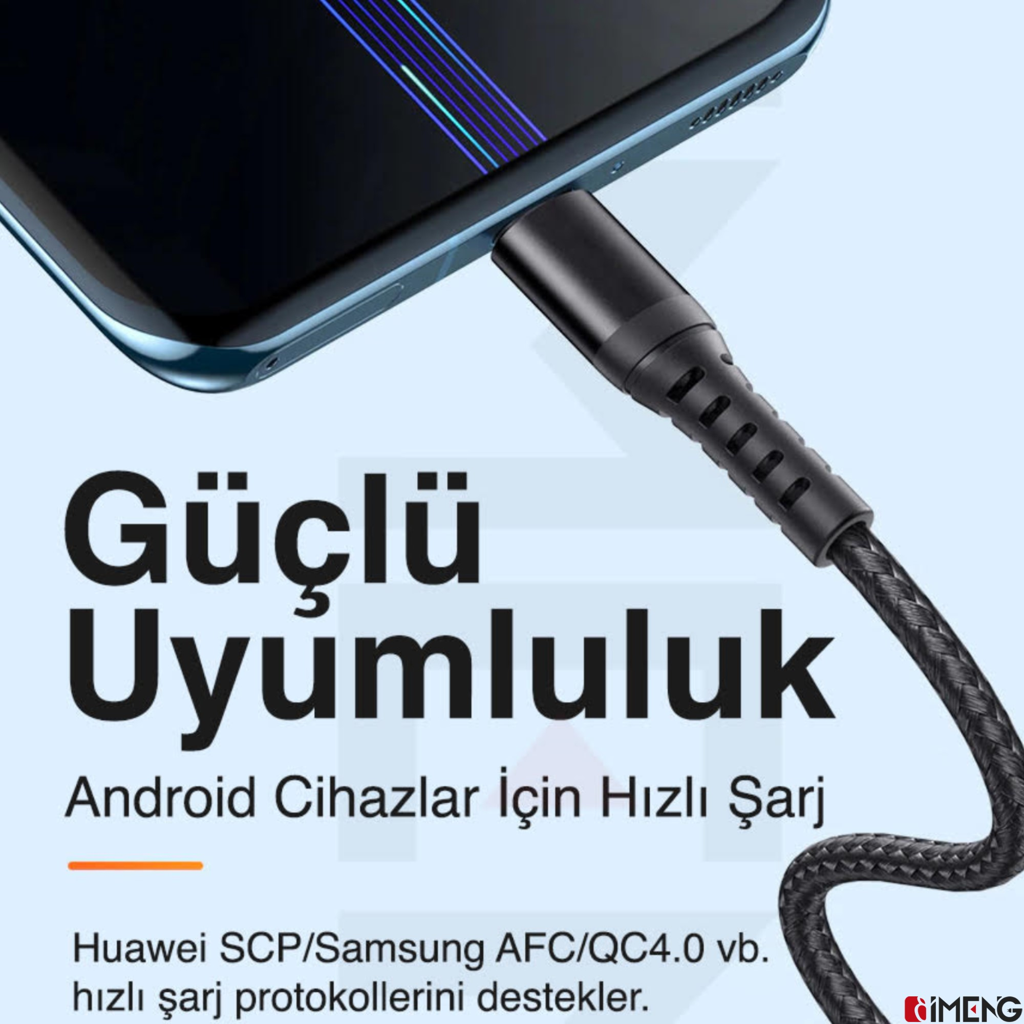 Siyah şarj kablosu bir akıllı telefona takılı. Güçlü, uyumlu.