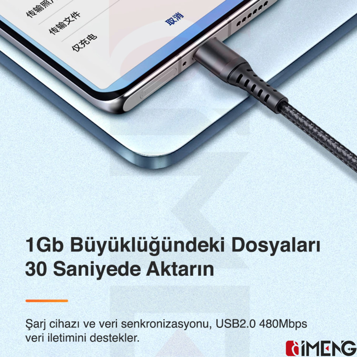 Siyah USB kablosu bir akıllı telefona takılı. Metin hızlı veri aktarımını duyuruyor.