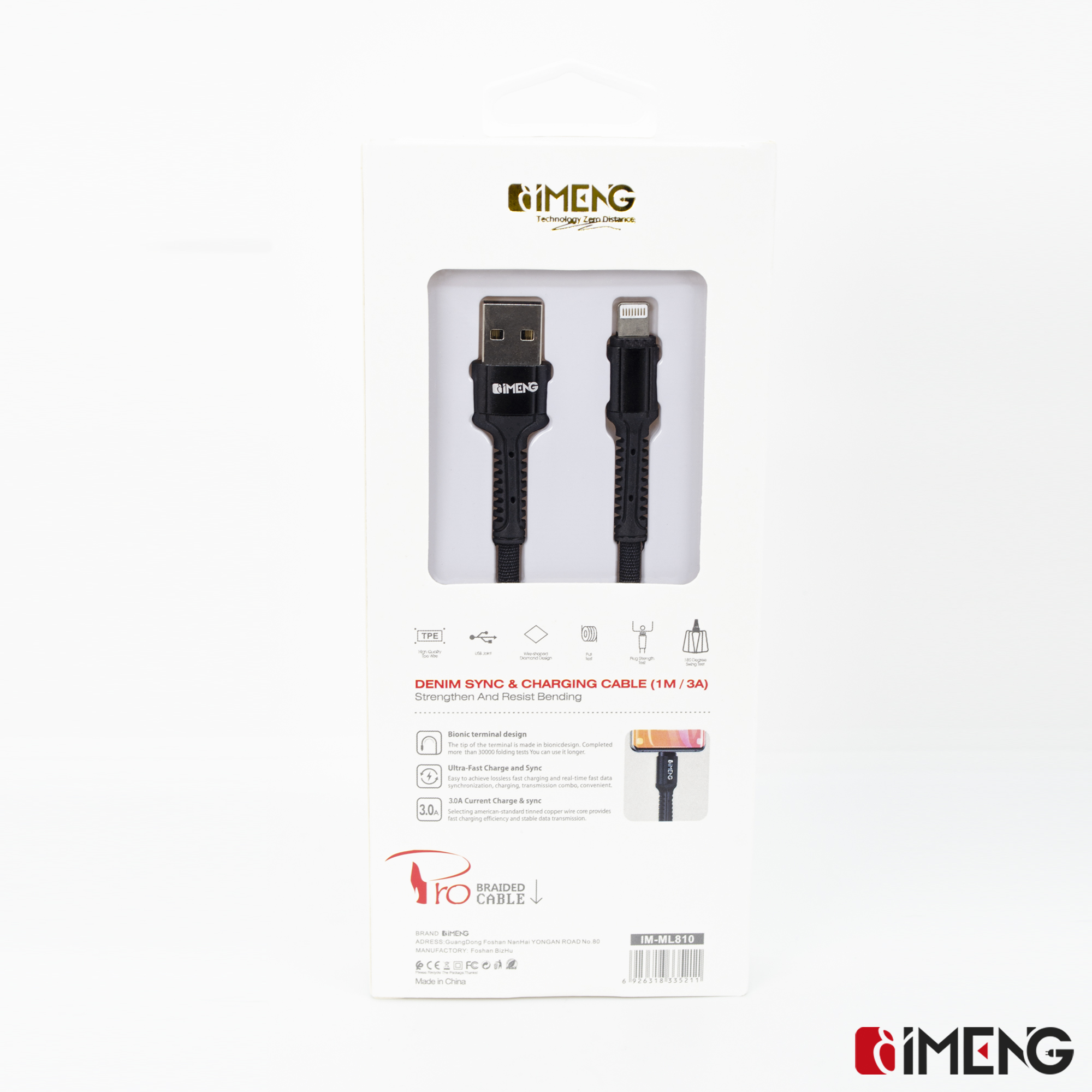 İki konektörlü siyah USB-C şarj kablosu içeren ambalaj.