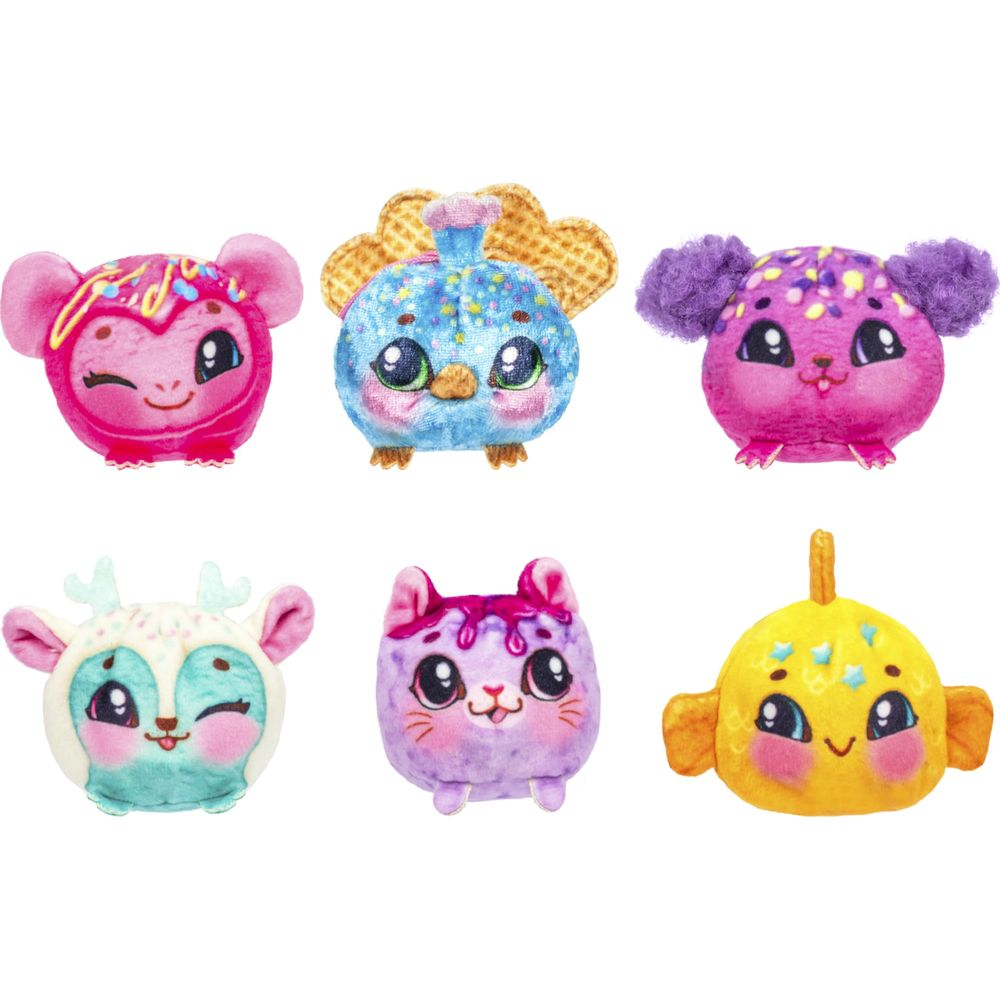 Six peluches : singe rose, oiseau bleu, chien violet, cerf, chat violet, poisson jaune.