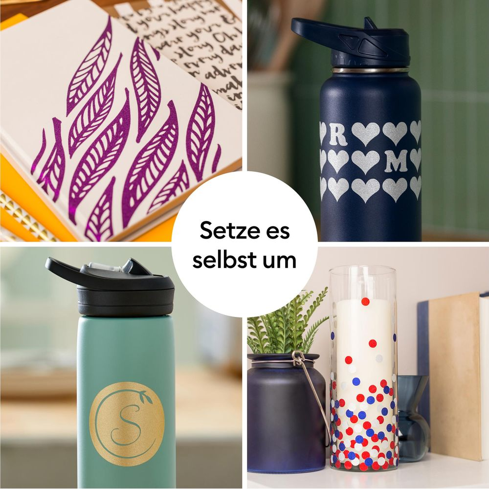 Collage mit Notizbuch, Trinkflaschen und Kerze.