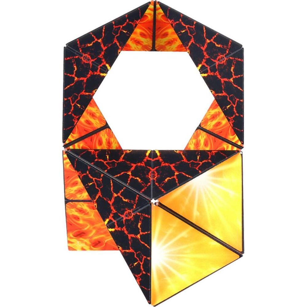 Un cubo fidget con design di lava e sole, assemblato a forma esagonale.