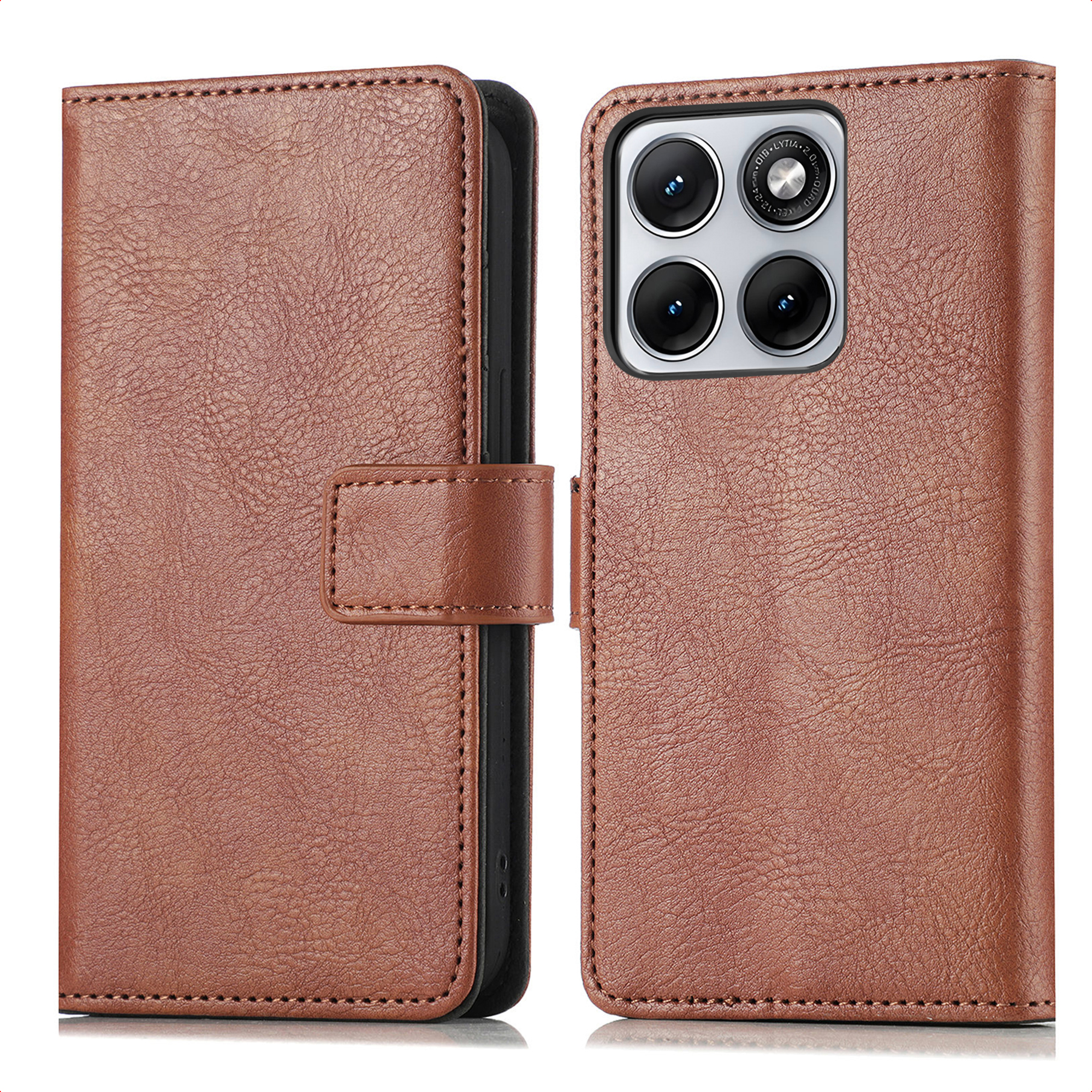 Un étui de téléphone en cuir marron avec quatre caméras à l'arrière.