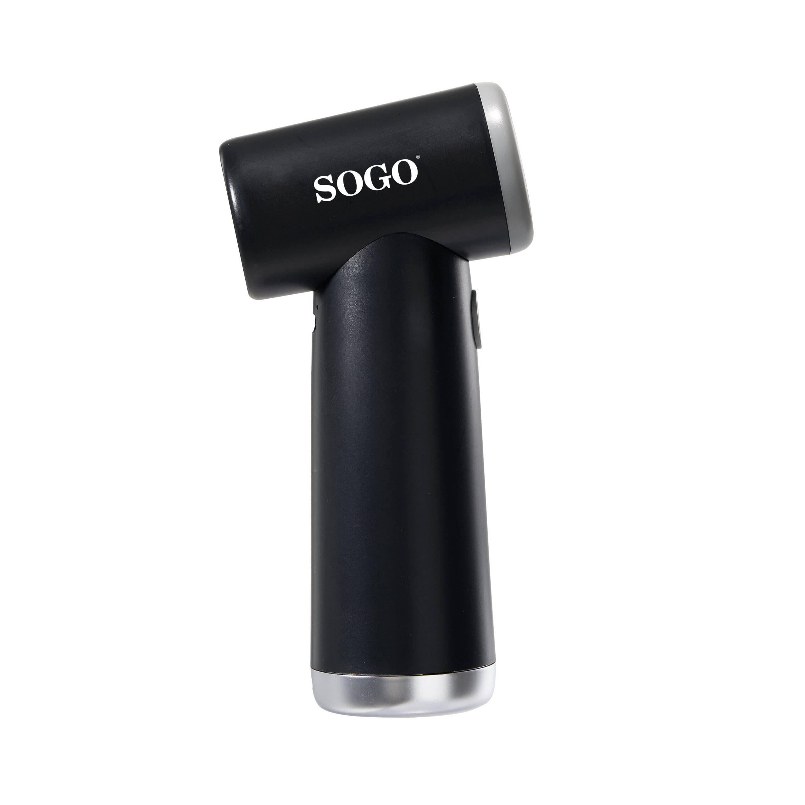 Aspiradora de mano negra con detalles plateados y el logo SOGO.