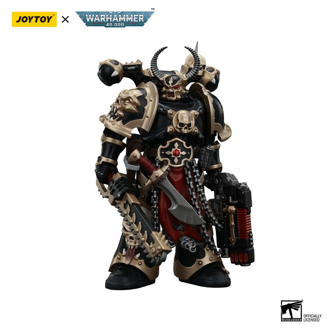 Czarno-złota figurka akcji Warhammer 40,000 z detalami czaszki i mieczem.