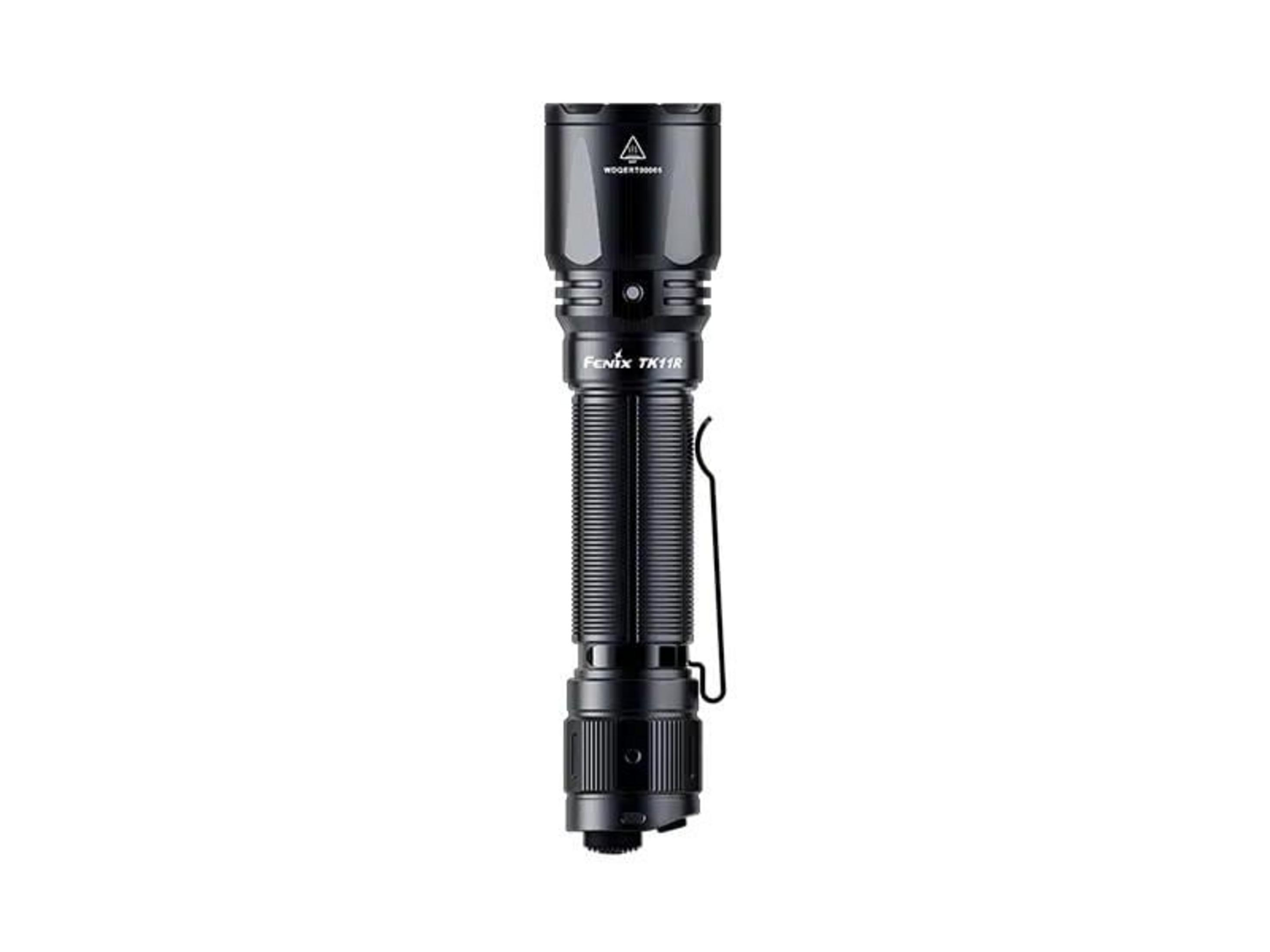 Lampe torche Fenix TK11R noire avec grip texturé et clip métallique.