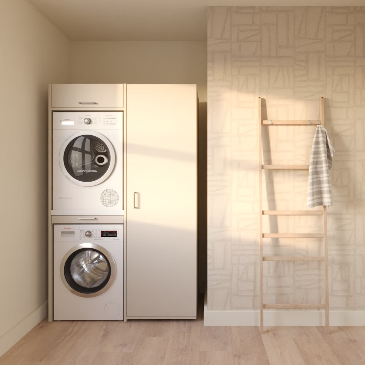Ein weißer Wäschetrockner über einer Waschmaschine neben einem Schrank. Rechts ein Holzleiter.