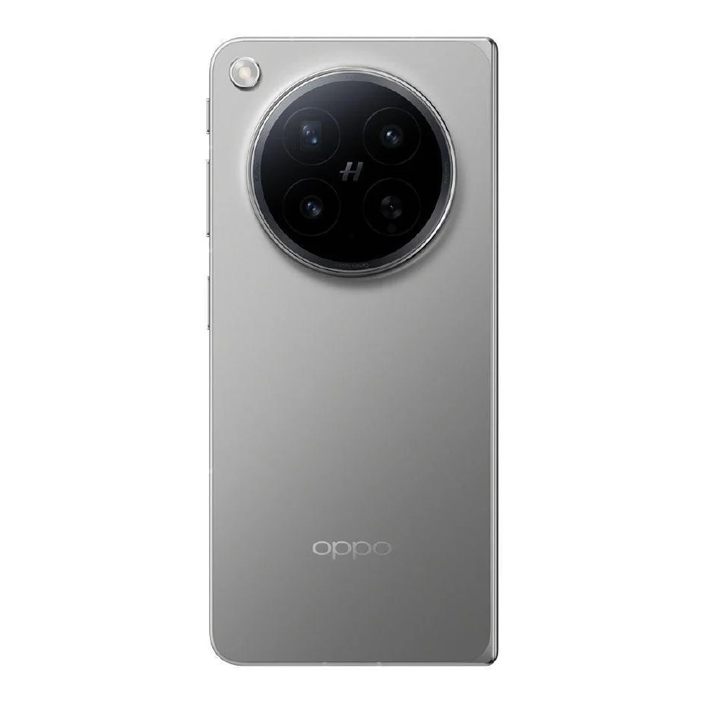 Retro di uno smartphone argentato con modulo fotocamera circolare e logo OPPO.