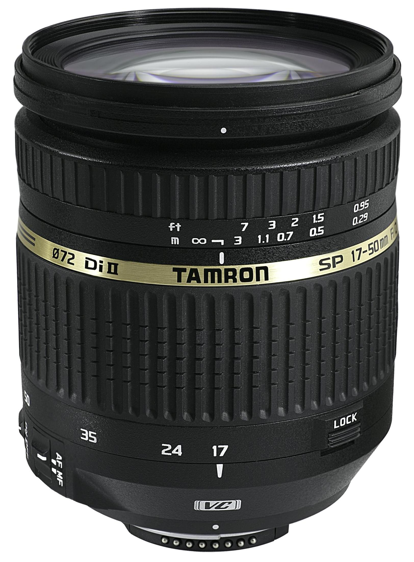 Ein schwarzes Tamron SP 17-50mm F/2.8 Objektiv mit Fokus- und Zoomringen.