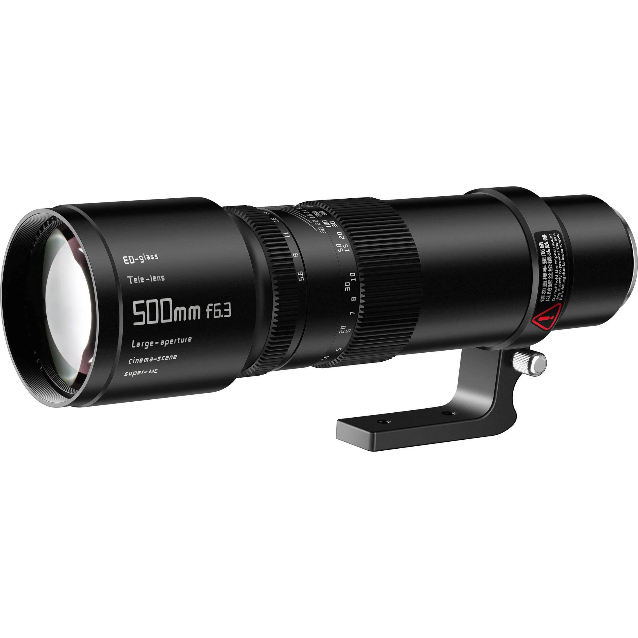 Ein schwarzes 500mm f6.3 Teleobjektiv mit Fokusringen und Stativhalterung.