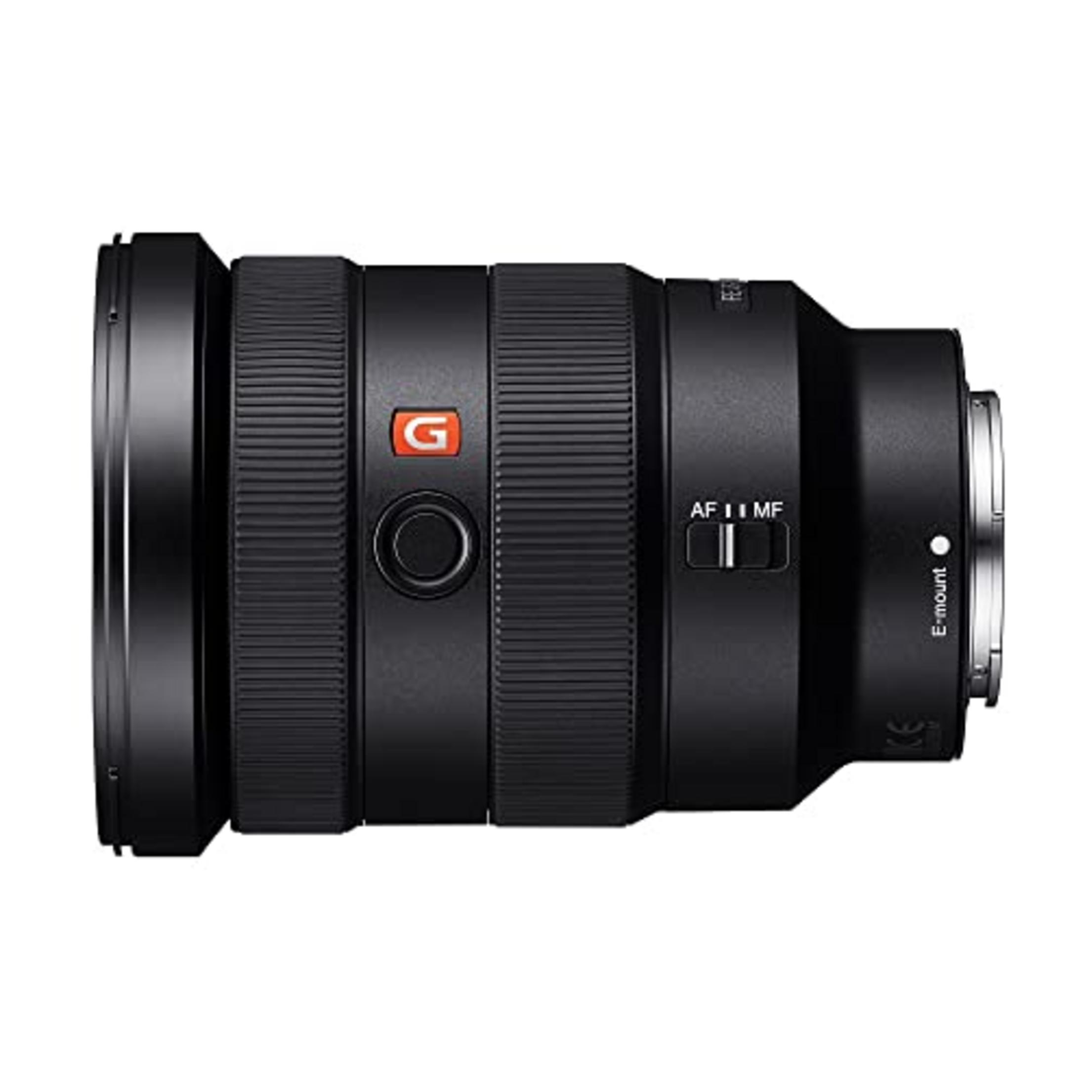Lente Sony G negra con anillo de enfoque y selector AF/MF.