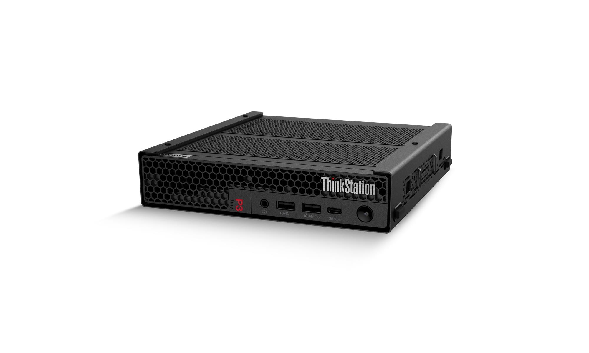 PC nero Lenovo ThinkStation P3 Tiny con griglia di ventilazione e porte.
