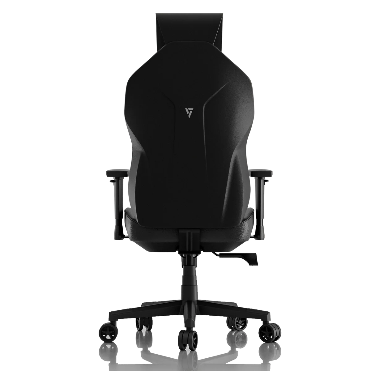 Silla gamer negra con respaldo ajustable y ruedas.