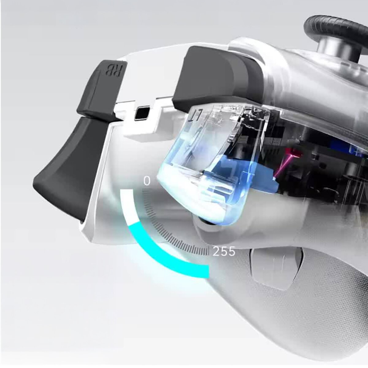 Primo piano di un controller trasparente che mostra componenti interni e un indicatore blu.