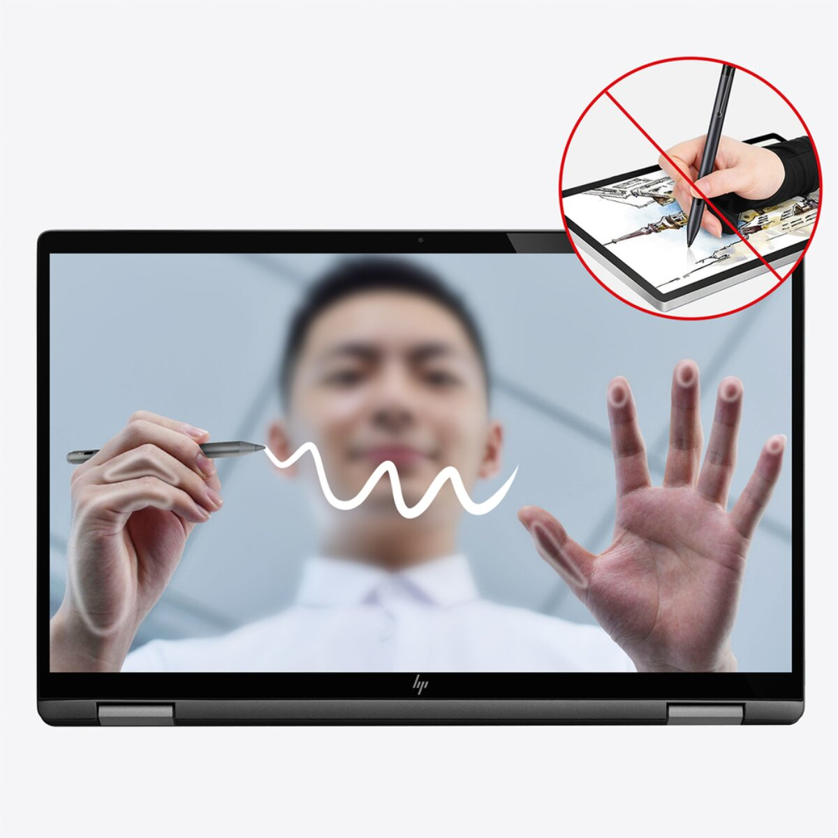 Mann zeichnet mit Stift auf Laptop-Bildschirm; eine Hand wird durchgestrichen.