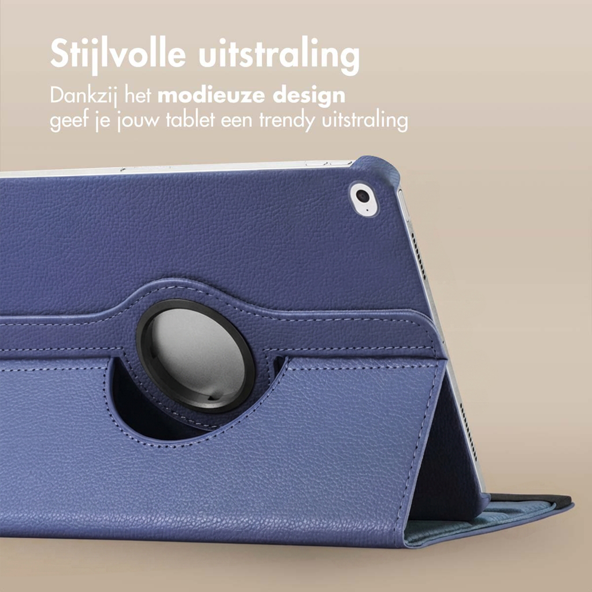 Een blauwe tablethoes met draaiknop en camera-opening.