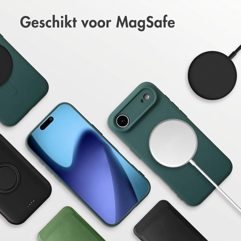 Un iPhone avec étui, chargeur MagSafe et étuis de différentes couleurs.