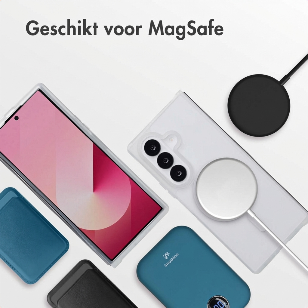 Wit telefoonhoesje met magneetring, telefoon, blauwe en zwarte portemonnee, oplader.