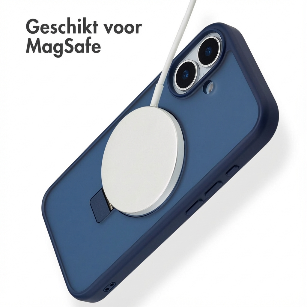 Een blauwe iPhone met MagSafe-oplader bevestigd aan de achterkant.