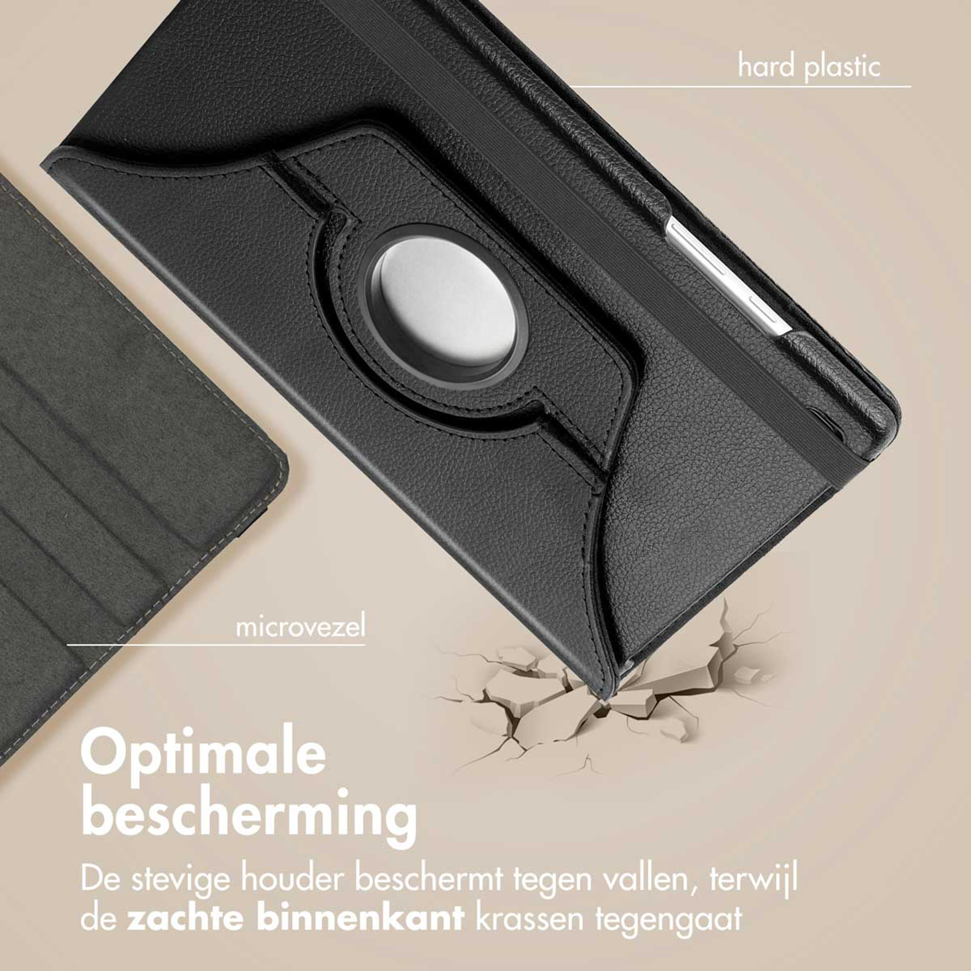 Étui noir en plastique dur et microfibre avec découpe circulaire.