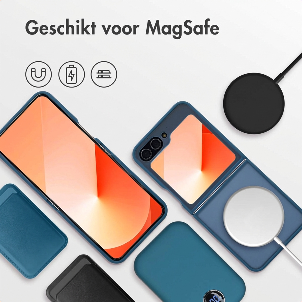 Blauwe telefoonhoes, powerbank en MagSafe lader op witte achtergrond.
