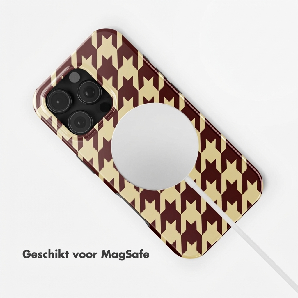 Bruin en geel houndstooth patroon op een telefoonhoes met MagSafe cirkel.