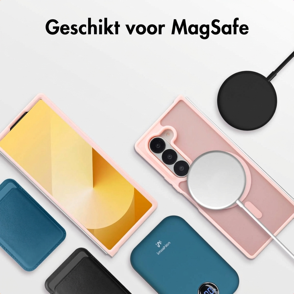 Een smartphone met roze hoesje, accessoires en MagSafe oplader.