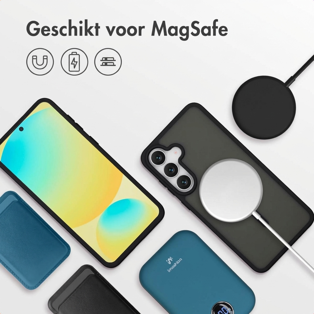 Magnetische hoes, powerbank en oplaadkabel op witte achtergrond.