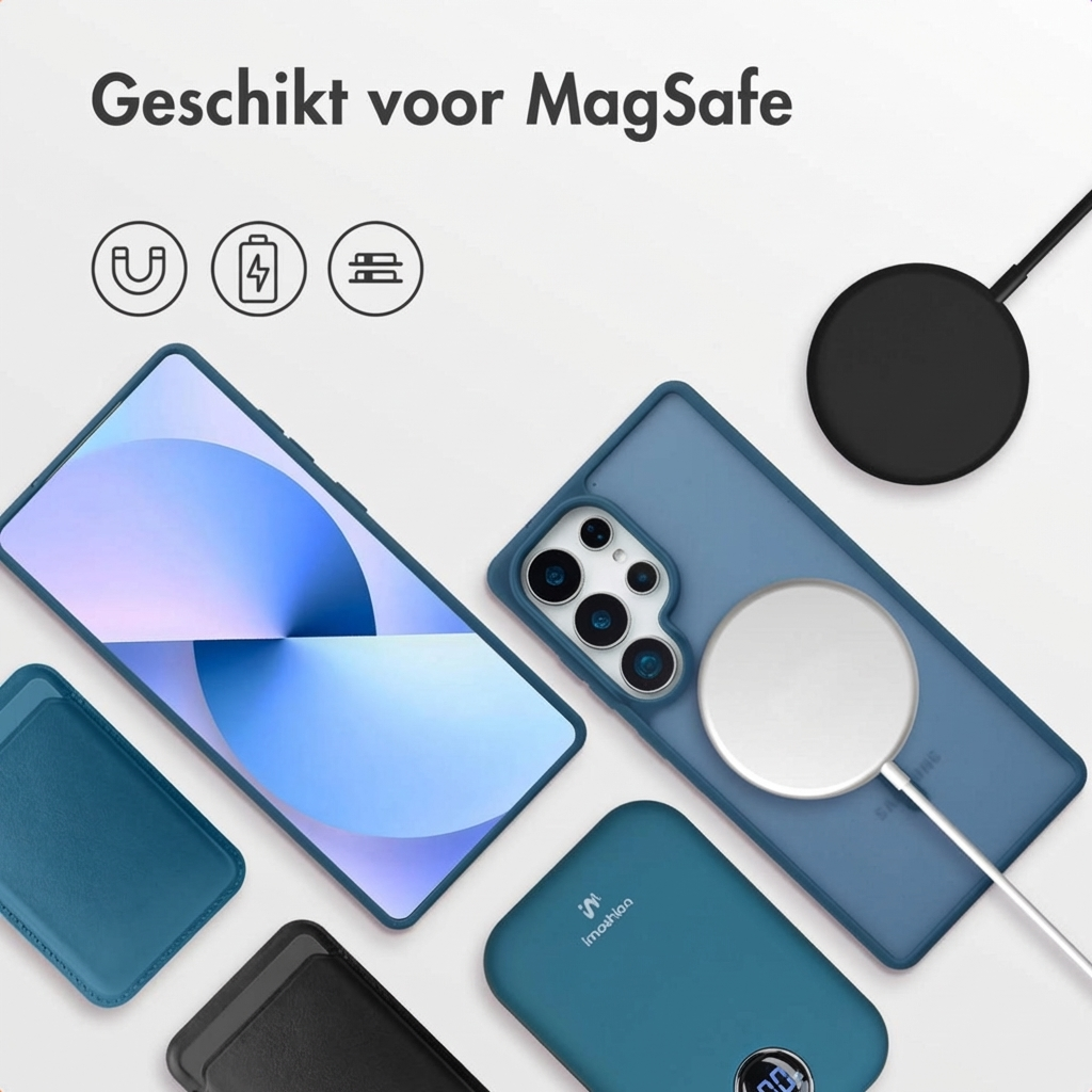 Coque de téléphone MagSafe bleue, câble de chargement, batterie externe et téléphone.