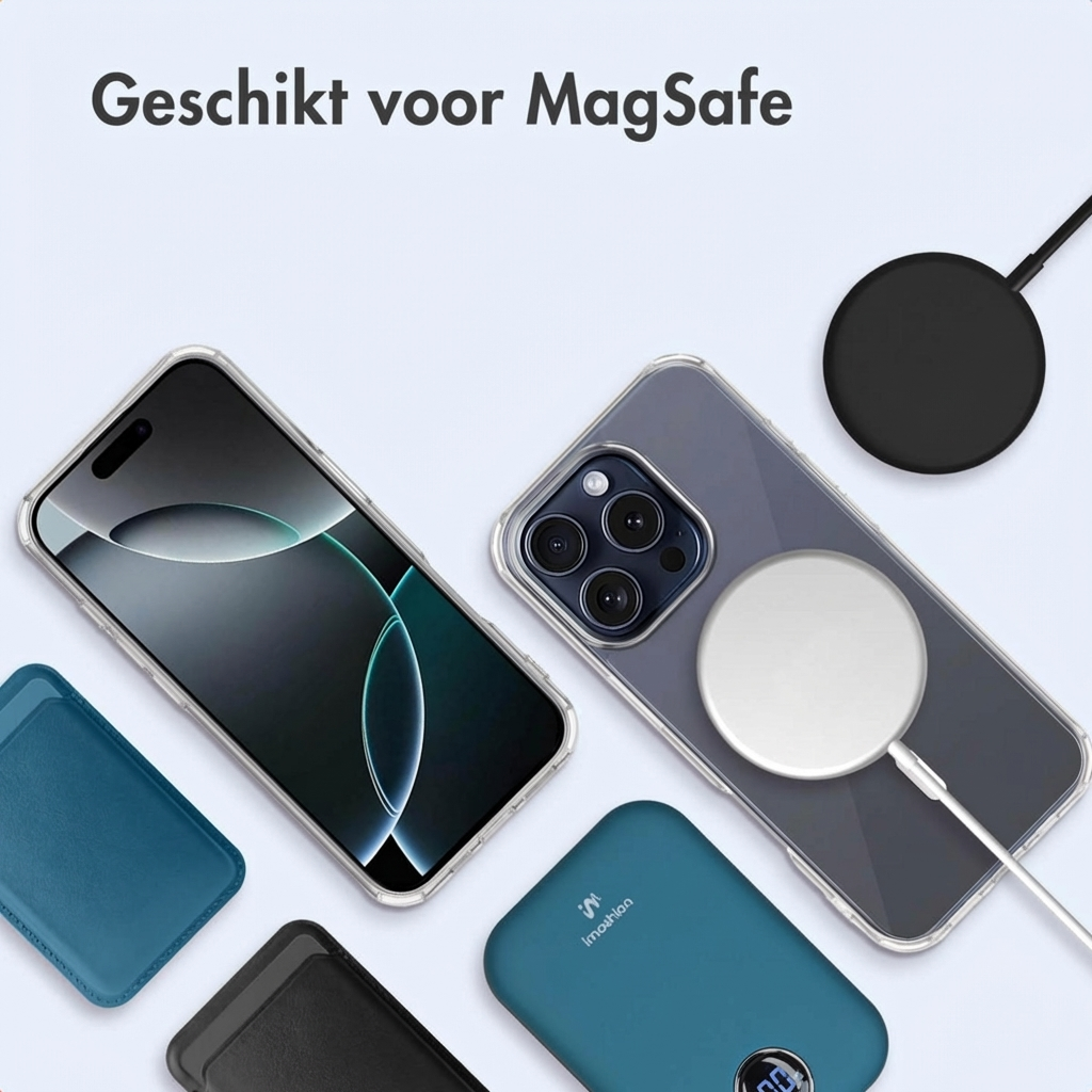 Due iPhone, caricabatterie MagSafe, power bank e porta carte su sfondo chiaro.