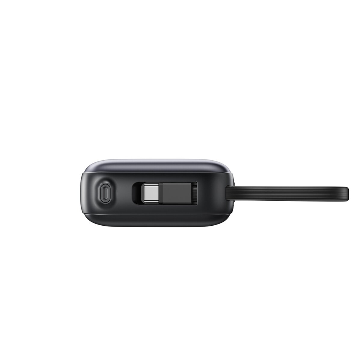 Adattatore nero con porta USB-C e cavo estensibile.