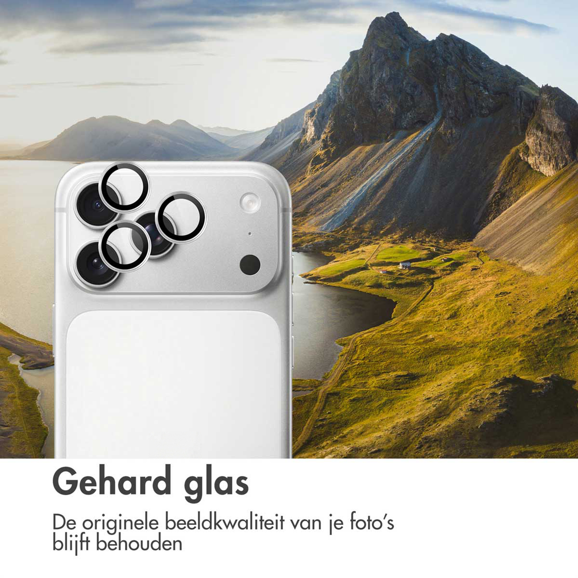 Smartphone camera beschermglazen voor een berglandschap met meer.