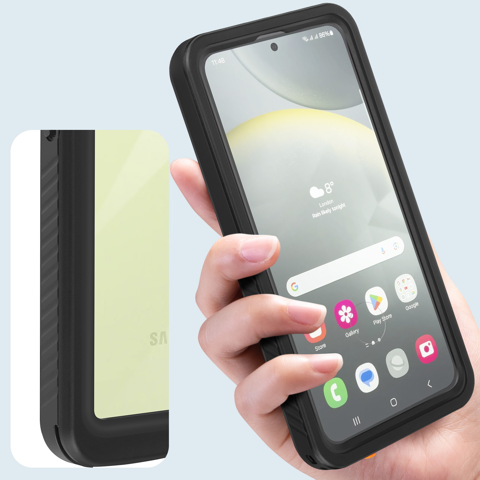 Hand met zwarte telefoon met weer-widget. Links een telefoon met beschermhoes.