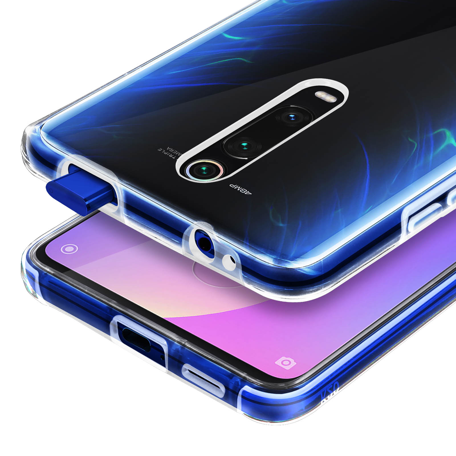 Un smartphone dans un étui transparent, avec des graphismes de fumée bleue et triple caméra.