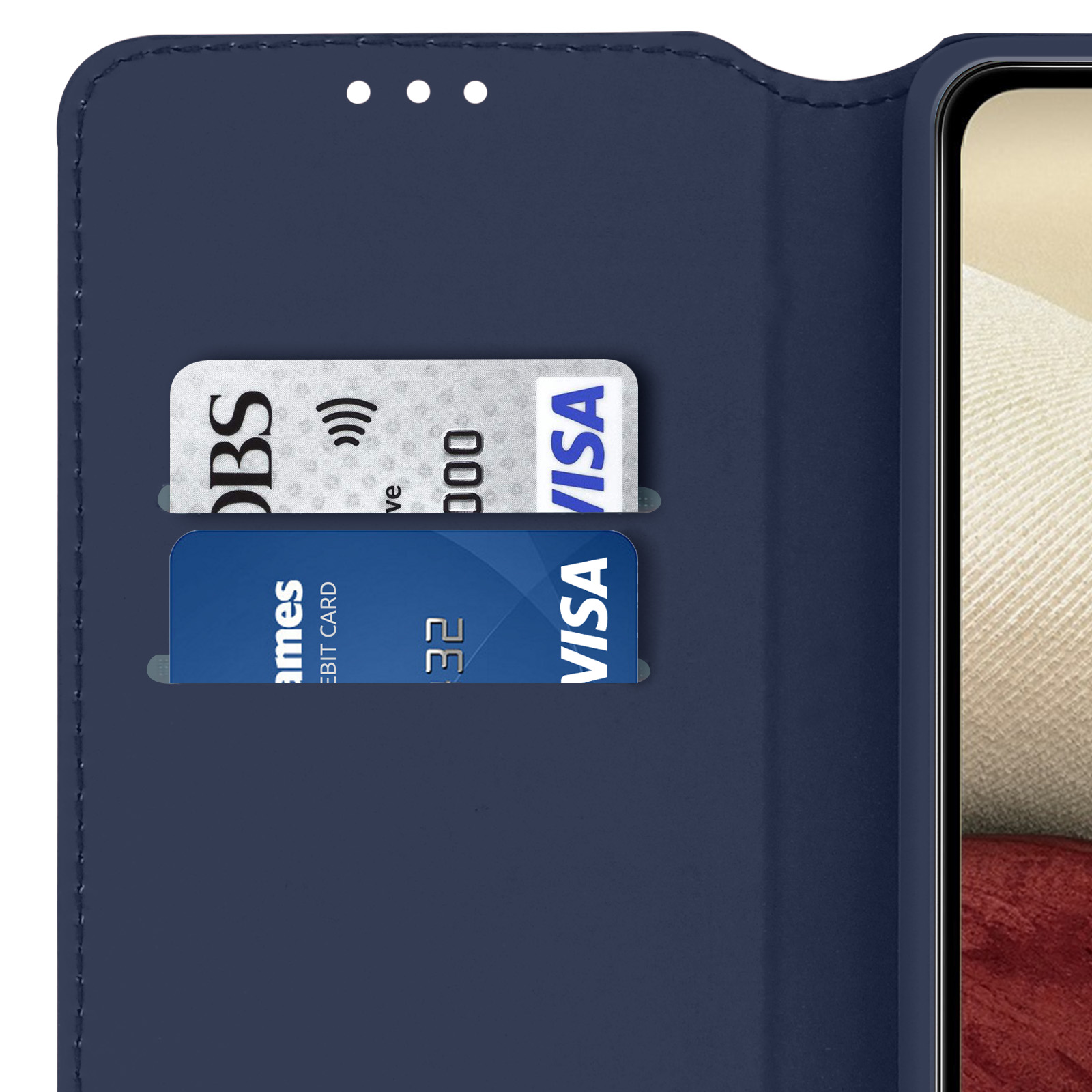 Étui de téléphone bleu foncé avec fentes pour cartes DBS et Visa.