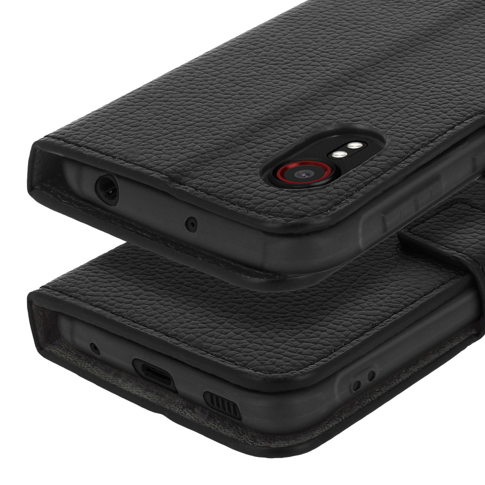 Coque de téléphone noire texturée, vue rapprochée de la caméra et des ports.