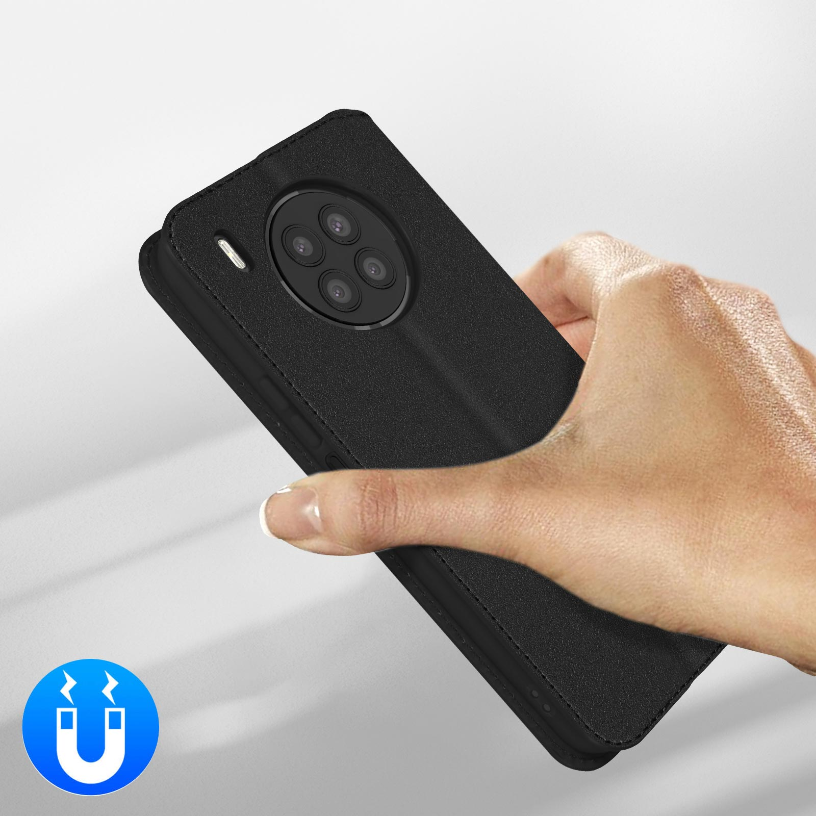 Une main tient un étui de téléphone noir avec une icône aimant à côté.
