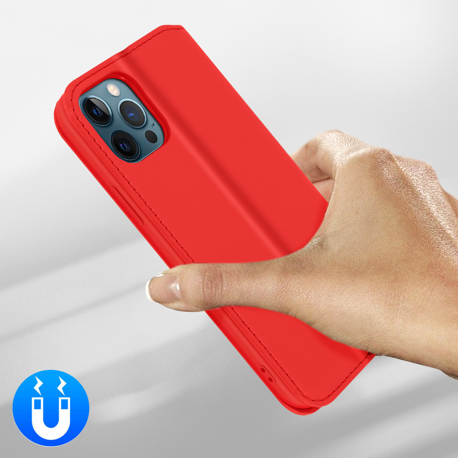 Rode telefoonhoes vastgehouden door een hand. Magneet-icoon.